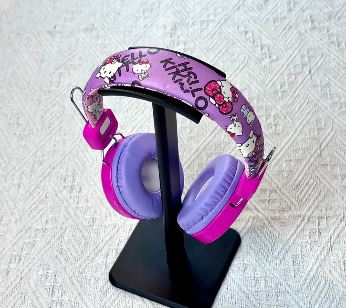 Hello Kitty Headphones