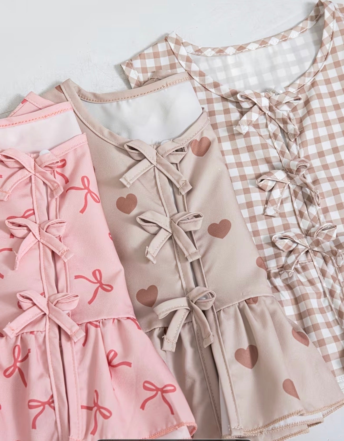 Bow Tie T (3 pieces)